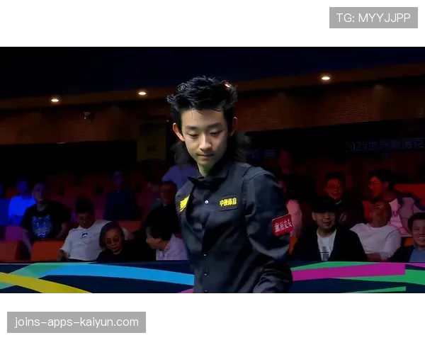 斯诺克即时：塞尔比凭借稳健的防守在最后阶段拉开差距，目前 11-8 领先吴宜泽。